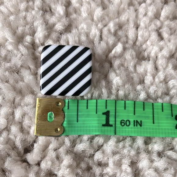 Striped Earrings - Picture 4 of 4